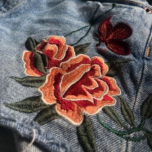 GRLFRND embroidered jean shorts size 26